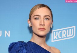 thumbnail of -saoirse-ronan_0338.jpg