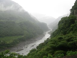 thumbnail of San_Guang_River,_Fusing,_Taoyuan,_Taiwan_-_20080601.jpg