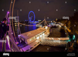 thumbnail of restaurant-ship-hispaniola-berthed-on-the-thames-with-the-london-eye-EA7001.jpg
