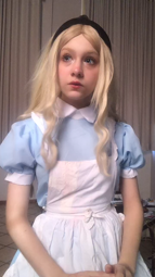 thumbnail of 6869456046373620993 EU SOLTEI VÍDEO NO MEU CANAL!! )) (link na bio)  #alicecosplay #alice #aliceinwonderland #alicenopaisdasmaravilhas #eclipseclabr #fyp.mp4