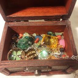 thumbnail of Treasure chest full of precious gemstones.jpg