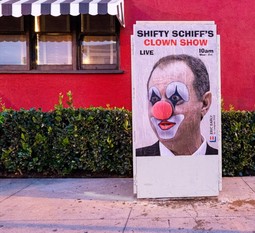 thumbnail of clown_02-640x585.jpg