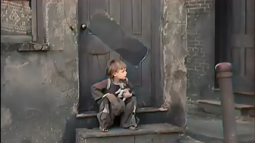 thumbnail of 1921 - Charlie Chaplin _The Kid_  Episode in colors.mp4