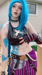 thumbnail of 7193511676656848133 I found some jinx in my drafts! #jinx #jinxarcane #jinxcosplay #arcane #arcanecosplay.mp4