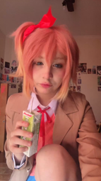 thumbnail of 7312894564140895493 to meio uncanny valley coisa esquisita-264.mp4