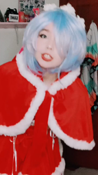 thumbnail of 7180763559700335918 CHRISTMAS EVE! #christmas#rem#anime#cosplay#bluetwin#rezerocosplay .mp4