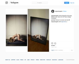 thumbnail of Alejandro_Gatta_on_Instagram_“Vendo_fotografía_enmarcada,_80x53,5_cms._Serie_1_8,_Sin_Título,_entrega_inmediata!!”_-_2018-05-02_09.55.17.png