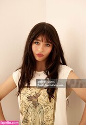 thumbnail of -malina-weissman_0222.jpg