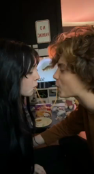 thumbnail of 5bVbfd74d0vGlGIU.mp4