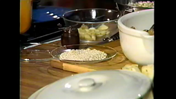 thumbnail of The Frugal Gourmet -P2- Casseroles For The Buffet - Jeff Smith Cooking HD.mp4