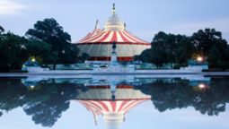 thumbnail of Capitol Building To Be Decorated As Giant Circus Tent For Duration Of Impeachment Hearings.png