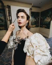 thumbnail of Lily Collins (1)(14).jpg
