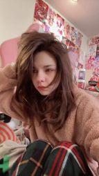 thumbnail of 7455844536183491871_n264.mp4