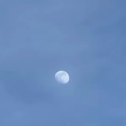 thumbnail of 2 Moons UFO.mp4