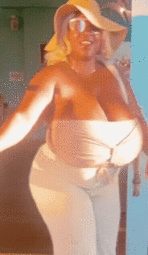 thumbnail of 1747017125279703.gif