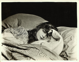 thumbnail of Dwan-allan-an-innocent-magdalene-1916.jpg