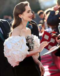 thumbnail of Lily Collins(4).jpg