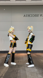thumbnail of 7167442166187380011 20221118T193630Z plz stop  w the weird ship comments of us we’re  quite literally twins and we both have bfs 🥲 #LENKAGAMINE #RINKAGAMINE #COSPLAY #VOCALOID #FYP _264.mp4