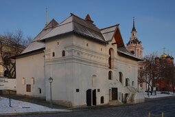 thumbnail of old_english_court_in_moscow_2-jpg.jpg
