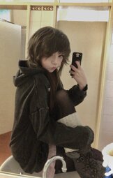 thumbnail of GnF6OLxbgAIzxb2.jpg