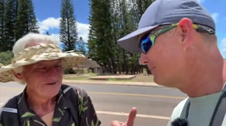 thumbnail of Local Maui resident says a police blockade prevent.mp4