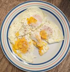 thumbnail of fried-eggs-on-plate.jpg