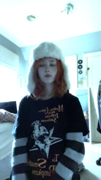 thumbnail of fourtinieateyatemeowflop_7321624358135418120-no-watermark.mp4