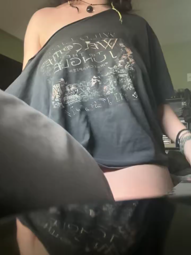 thumbnail of marcythegothgf-1880659856119751157-01-20250403.mp4