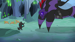thumbnail of 2297779__safe_pharynx_thorax_changeling_nymph_changeling+hive_changeling+mega+evolution_disguise_disguised+changeling_flashback_screencap_to+change+a+changeling.png