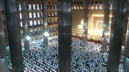thumbnail of Istiqlal_Mosque_31_March_2017.jpg