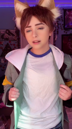 thumbnail of 7070615535079197995 I can never do this dance correctly #lance#vld#voltron#voltroncosplay#lancecosplay#cosplay_264.mp4