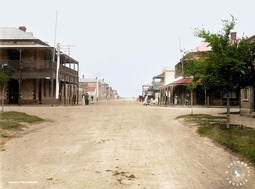 thumbnail of Ocean St, Victor Harbor, 1912.jpg