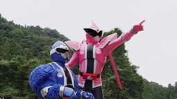 thumbnail of [Over-Time] Avataro Sentai Donbrothers - 39 [BDB98D08].mkv_snapshot_20.04.234.jpg