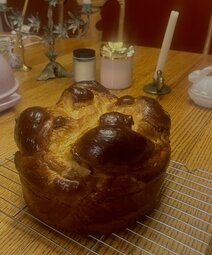 thumbnail of giant brioche.jpg