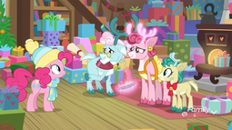 thumbnail of 1785535__safe_pinkie+pie_deer_earth+pony_pony_alice+the+reindeer_apron_aurora+the+reindeer_bell_best+gift+ever_bori+the+reindeer_bow_clothes_cloven+hooves_color.png