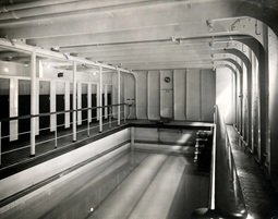 thumbnail of Swimming_pool_of_the_RMS_Olympic.jpg