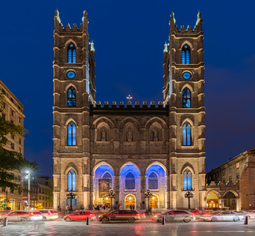 thumbnail of Basílica_de_Notre-Dame,_Montreal,_Canadá,_2017-08-11,_DD_20-22_HDR_alt.jpg