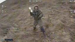 thumbnail of russian-soldier-in-a-open-field-unsuccessfully-attempts-to-v0-NTlseWwyeGZrOGhjMf54b5tvVgGXpXAqr3cSgt9xRRdPvnWJmddNvsZ7W27_[1].png