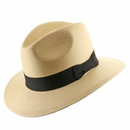 thumbnail of Packable-Panama-Hat-Photos.jpg