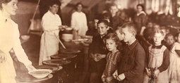 thumbnail of hungernden Kinder von Berlin.jpg