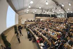 thumbnail of main-amphi4.jpg