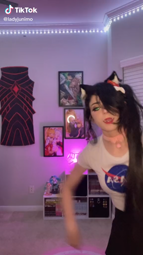 thumbnail of catgirl_senpai.mp4